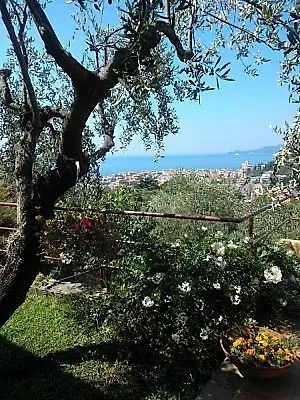 Sleeps 4 Air Con Wifi Chiavari